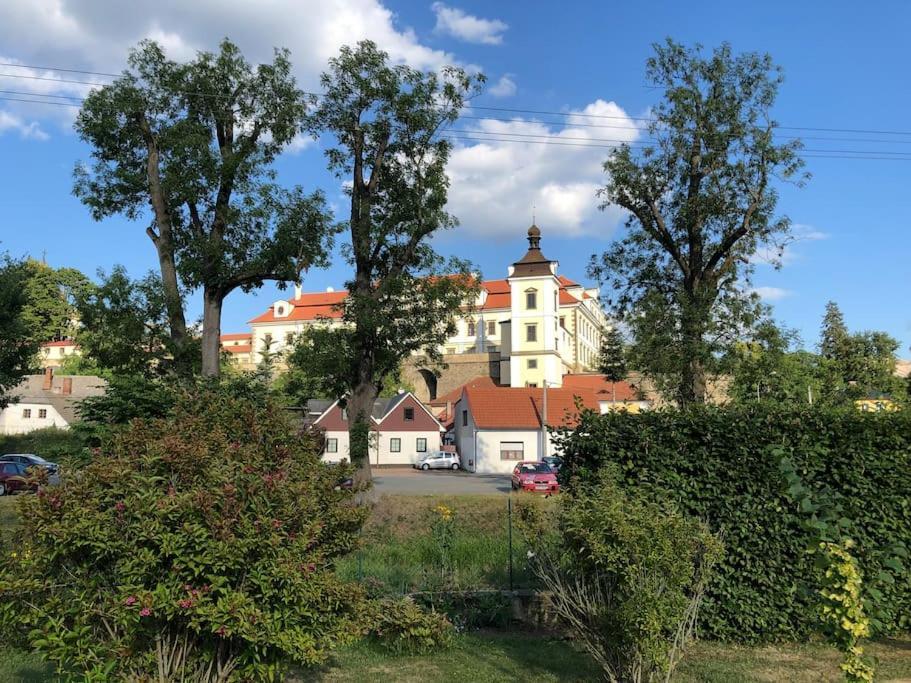 Apartman V Podzamci Rychnov nad Kneznou Dış mekan fotoğraf